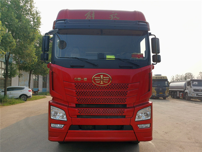 國六解放JH6 9米6冷藏車 高效冷鏈運輸?shù)膶I(yè)解決方案