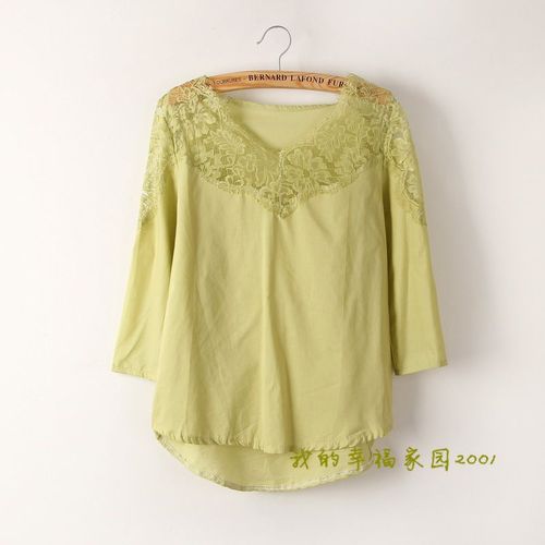 2色純棉七分袖上衣 蕾絲邊v領(lǐng)側(cè)開叉 時(shí)尚清新甜美春夏服裝批發(fā)