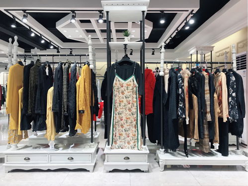 品牌折扣店怎樣去選擇一個(gè)可靠的尾貨批發(fā)公司