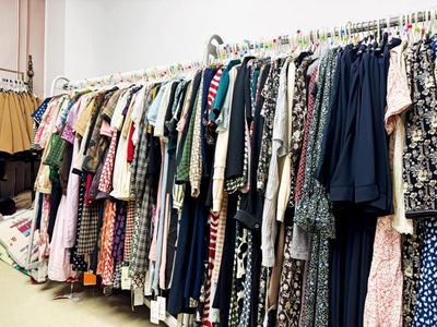 二手服裝市場 規(guī)范與創(chuàng)新并行的發(fā)展路徑