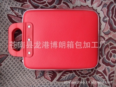 【供應新款電腦包 蘋果 超級本包 超極本電腦包 各規(guī)格平板電腦包】價格,廠家,圖片,電腦包,蒼南縣龍港博朗箱包加工廠-