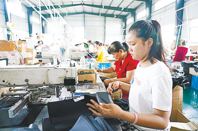 車間進村 群眾增收